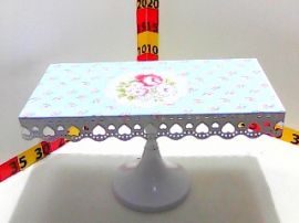 POSA TORTA RECTANGULAR ESTAMPADA CON BASE 33X17CM (54521/DL1680)