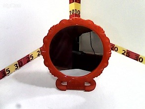 ESPEJO MARCO PLASTICO 20CM ONDULADO CON DETALLE Y BASE LABANIM (112-15016/150160)