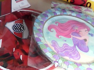 PLATO X10 PERSONAJE SURTIDO (25995) TODO COLOR